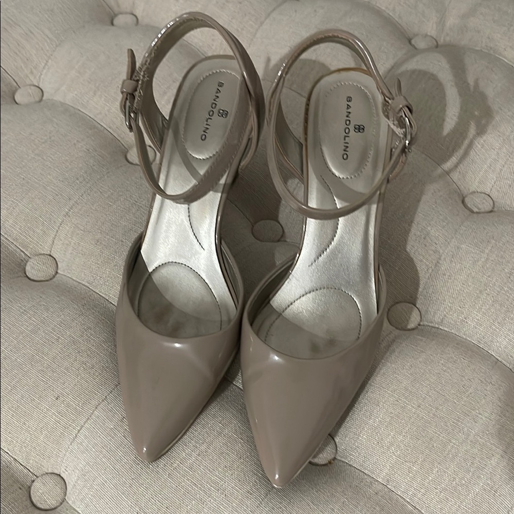 Bandolino Tan Stiletto Heels with Ankle Strap